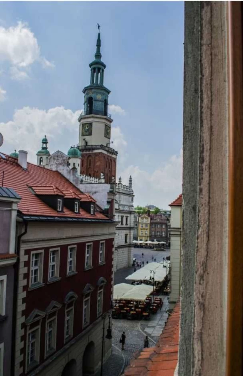 Wynajmę klimatyczne mieszkanie, widok na Stary Rynek Poznań
