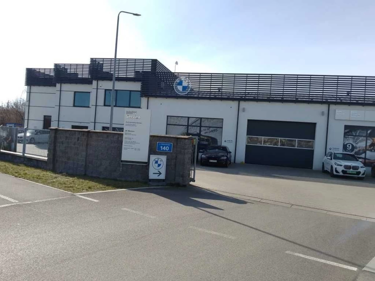 Wynajmę Budynek użytkowy 919mkw na działce 3000mkw Radom