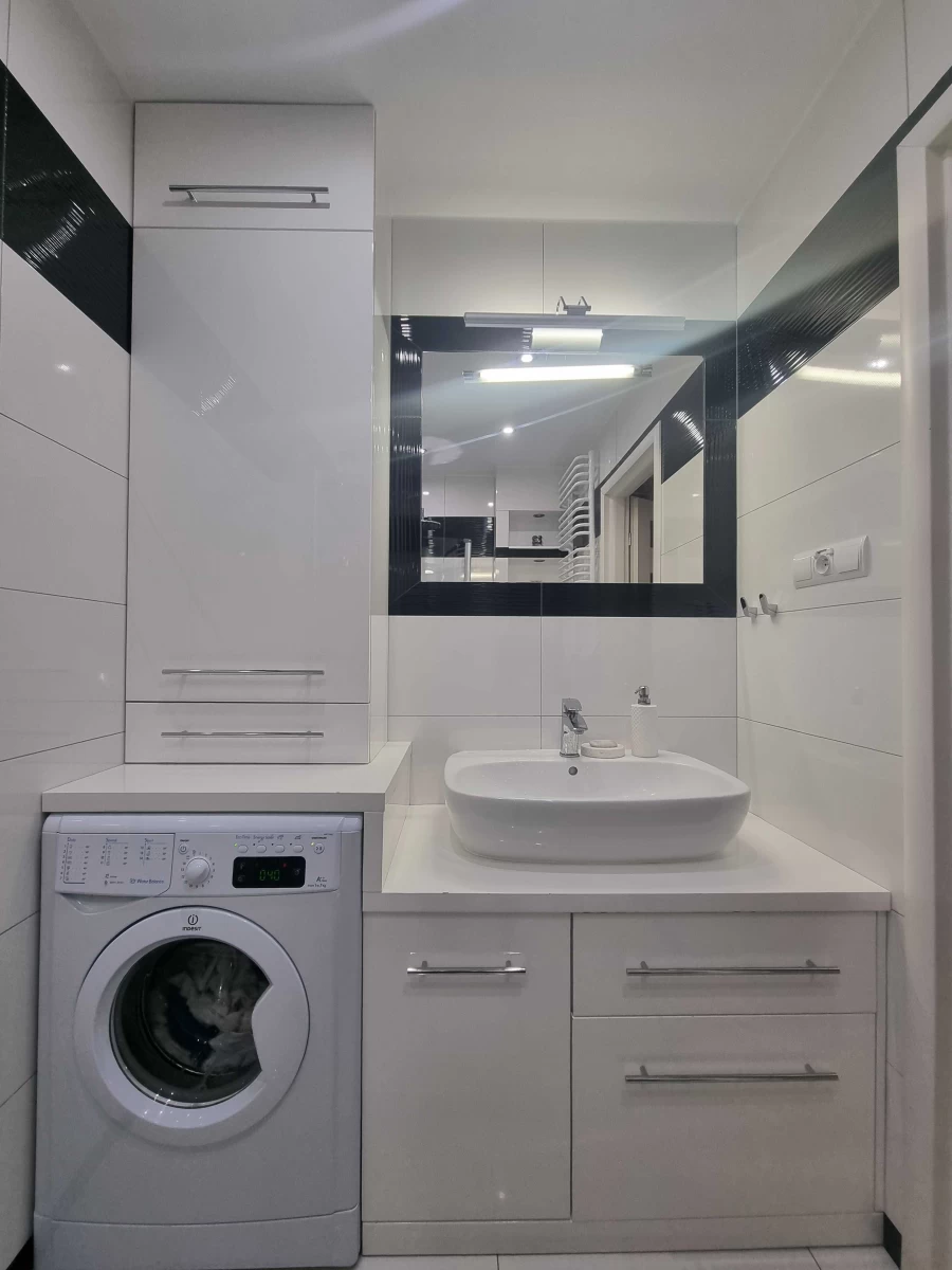 Sprzedam mieszkanie 1 piętro os. Bajkowe Jarocin pow. 48m2