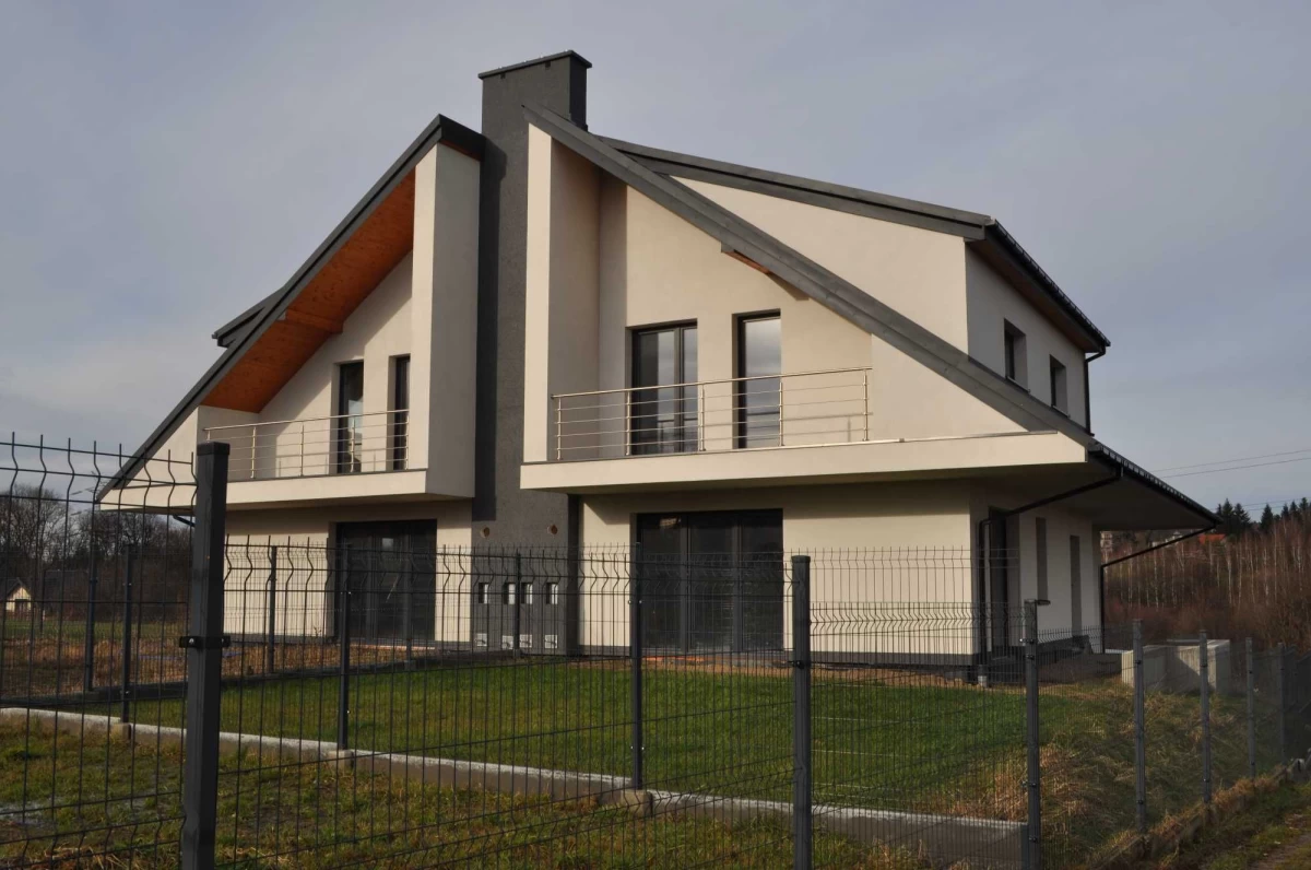 Sprzedam Dom w zabudowie bliźniaczej Rzeszotary