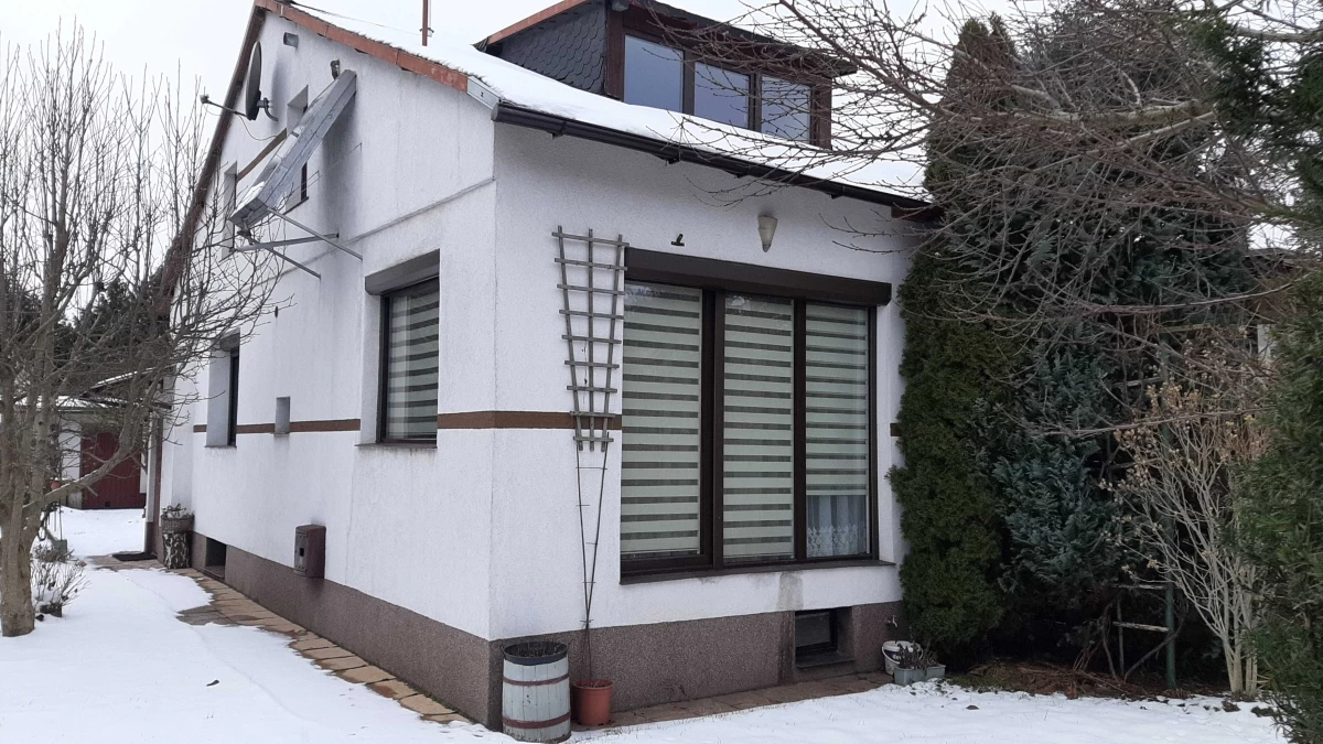 Dom 65 m2 na działce 581 m2 w cenie mieszkania