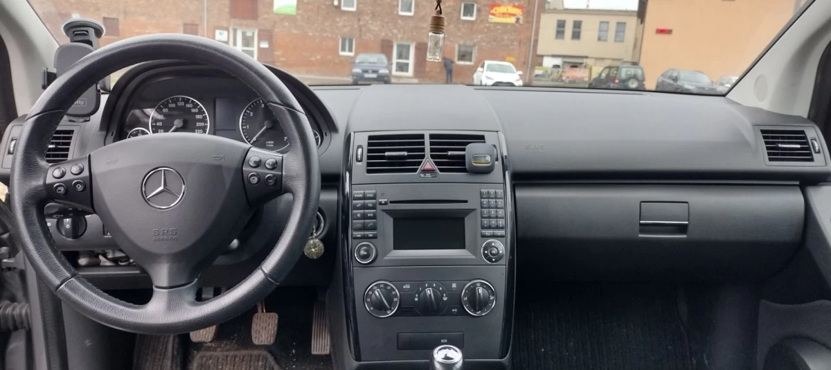 Mercedes-Benz Klasa A160 BlueEfficiency 2010