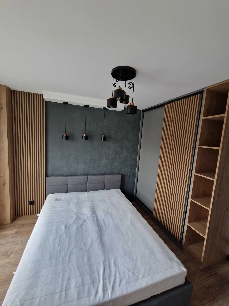 Wynajmę 3 pokoje nowe mieszkanie z miejscem postojowym Kraków