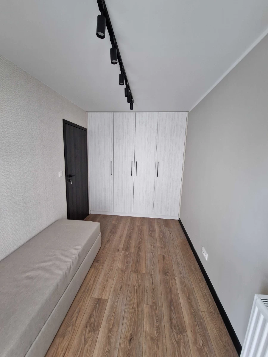 Wynajmę 3 pokoje nowe mieszkanie z miejscem postojowym Kraków
