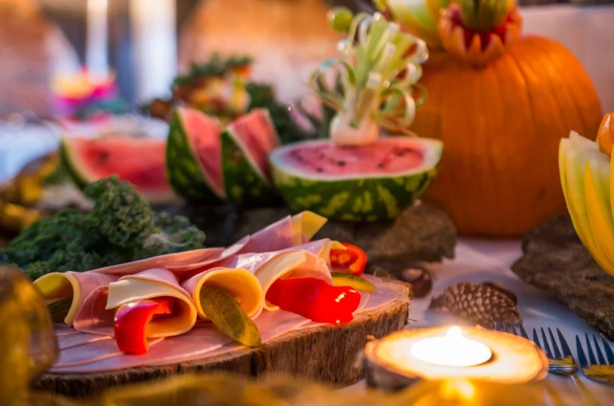 Catering imprezy okolicznościowe, kompleksowa organizacja, dekoracje