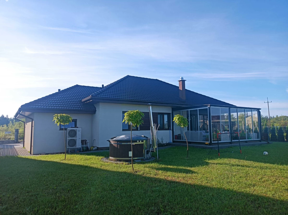 Sprzedam dom z keramzytu 110 m2