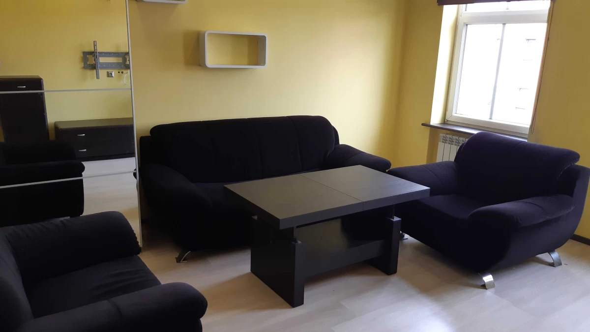 WYnajmę Mieszkanie Szczecin 3 oddzielne pokoje oddzielna kuchnia,