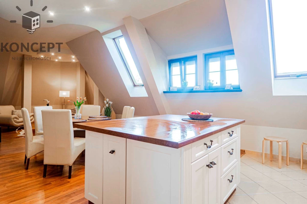 Wynajmę Wyjątkowy 4 pok. apartament Wrocław