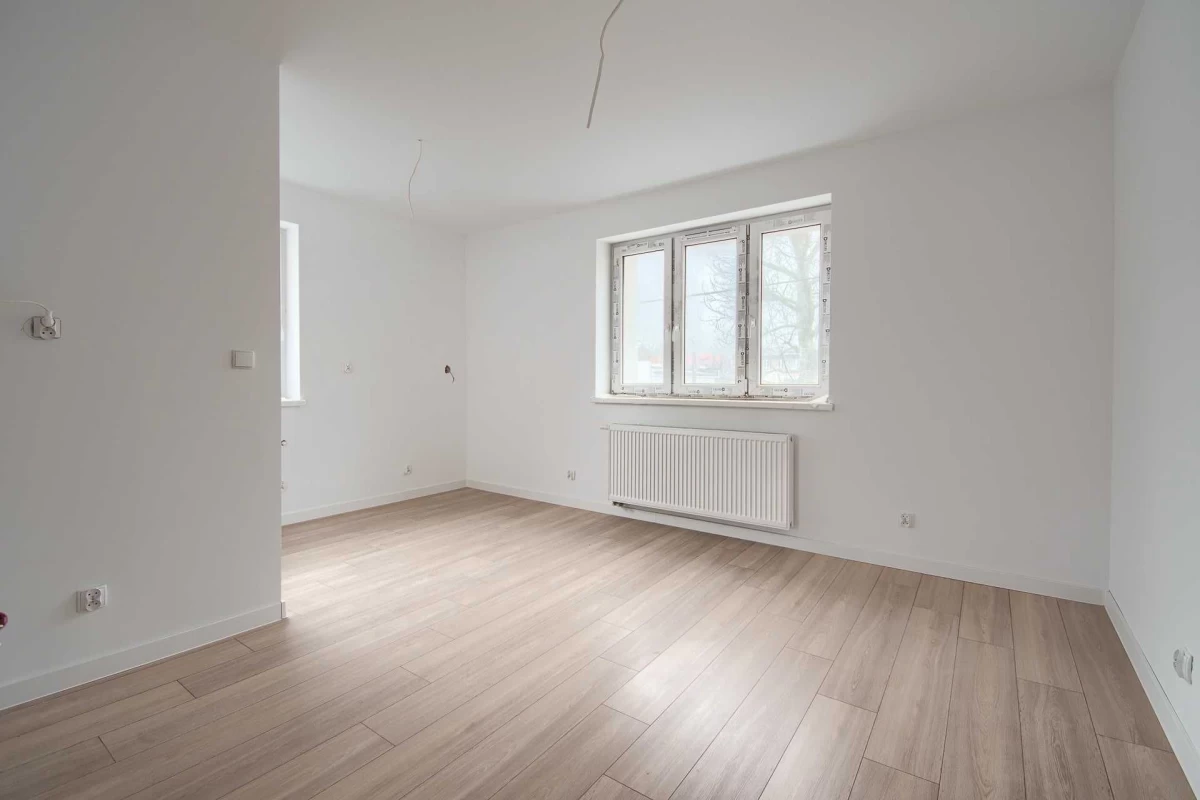 Sprzedam 43m2, 1 piętro, 3 pokoje, miejsce postojowe w cenie Toruń