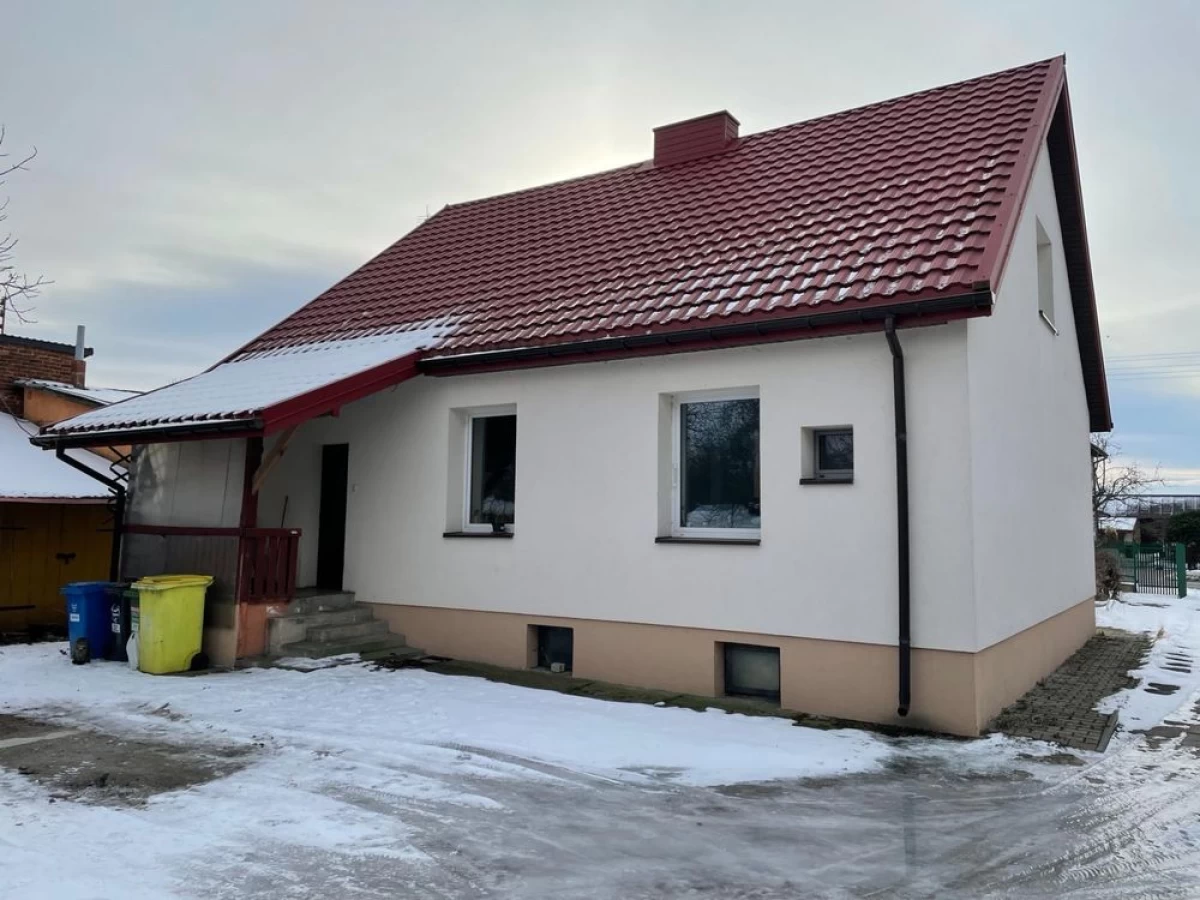 Sprzedam Dom jednorodzinny centrum Kleszczowa