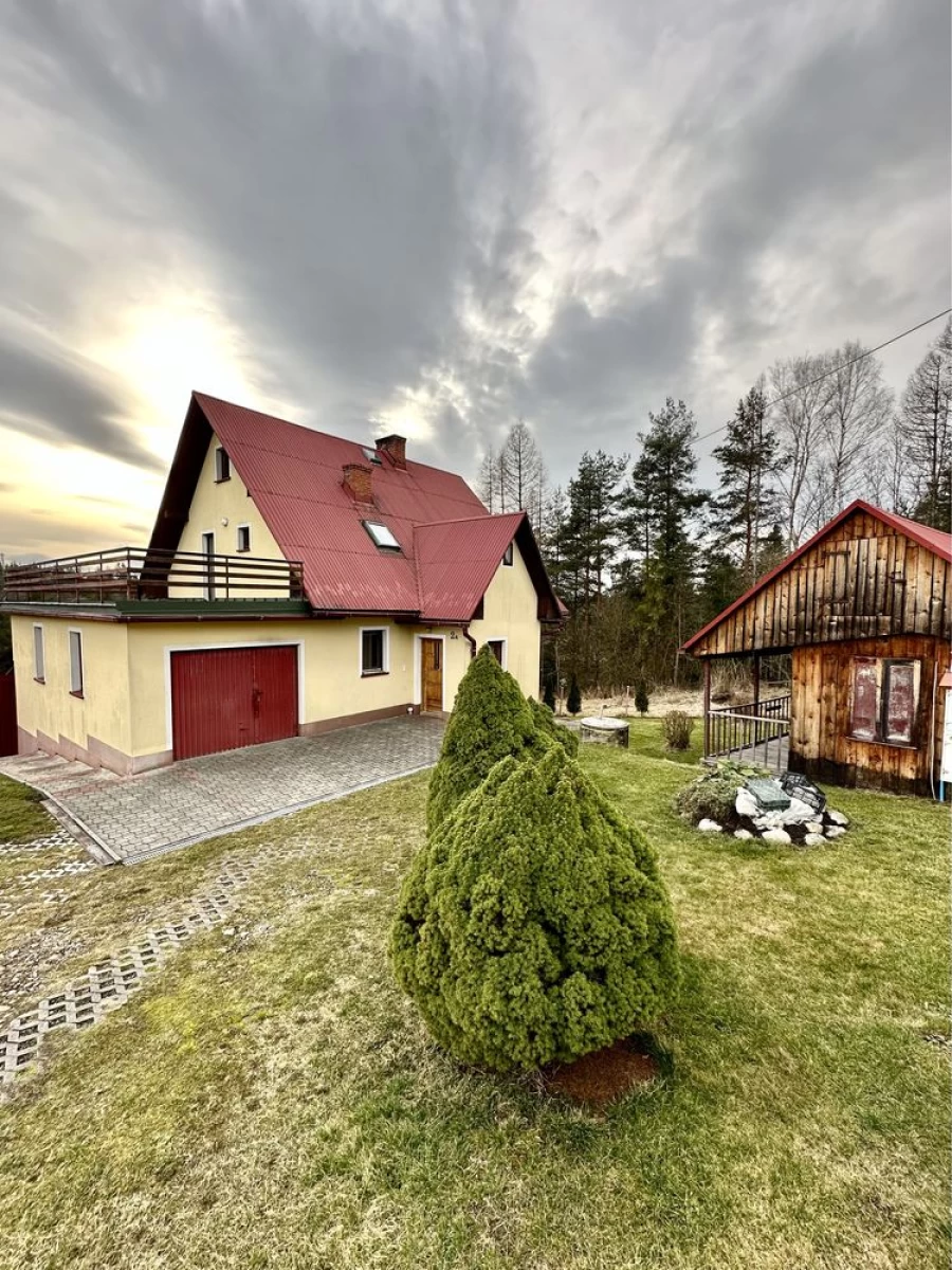 Sprzedam Dom w Chyżnem z widokiem na Tatry i Babią Górę