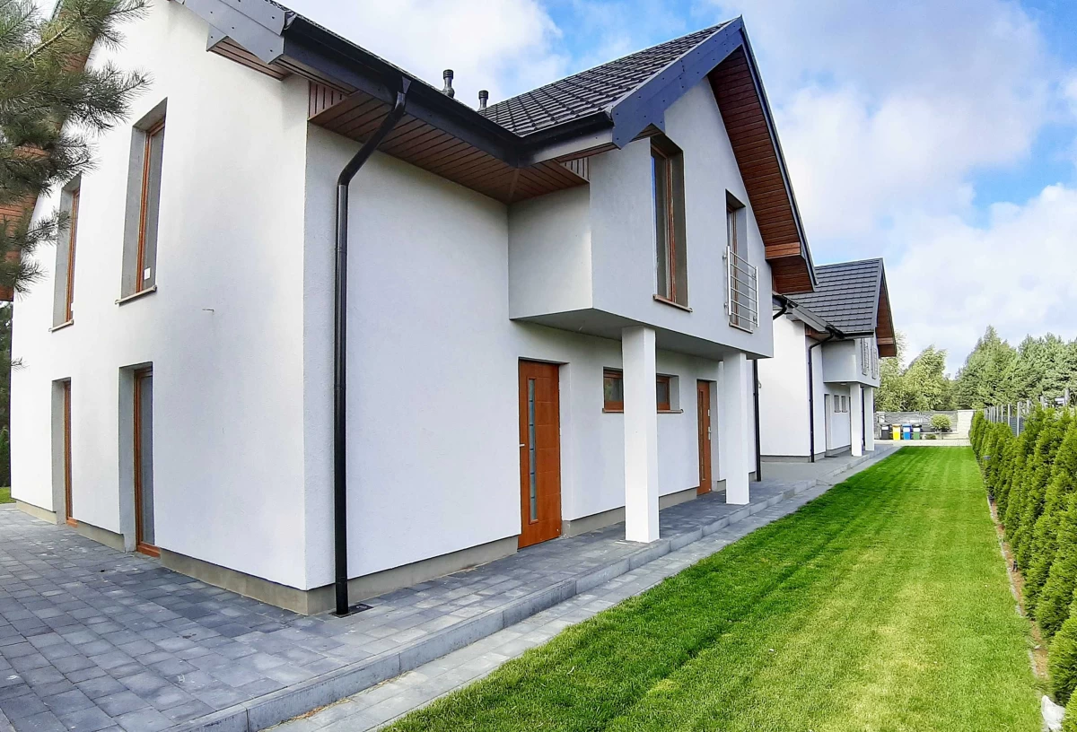 Sprzedam 2 domy z apartamentami w Mieroszynie koło Jastrzębiej Góry