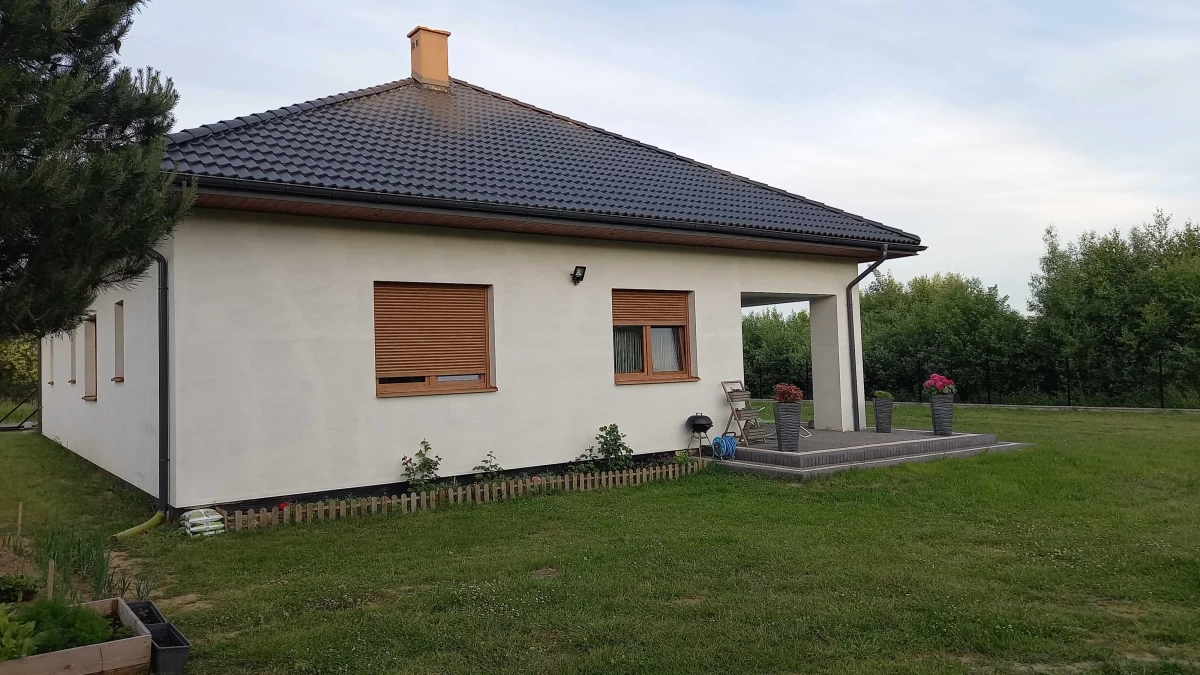 Sprzedam Dom parterowy z duża działką 1514 m2 - Fotowoltaika