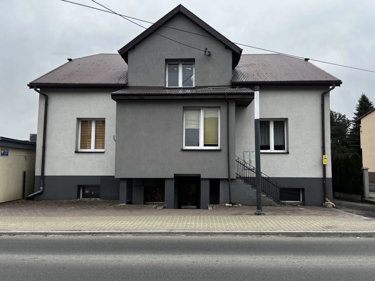 Sprzedam Duży dom w centrum miasta - doskonały pod inwestycje Libiąż