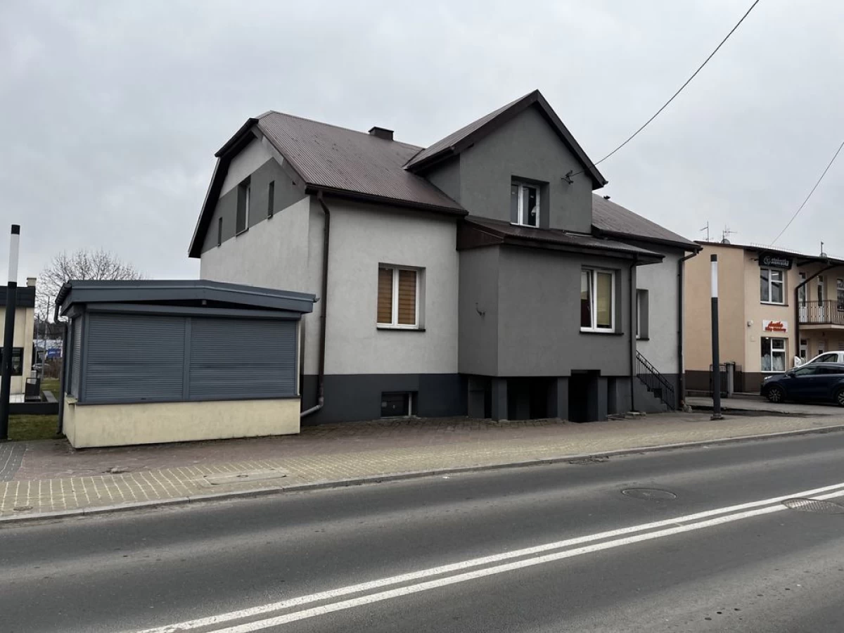 Sprzedam Duży dom w centrum miasta - doskonały pod inwestycje Libiąż