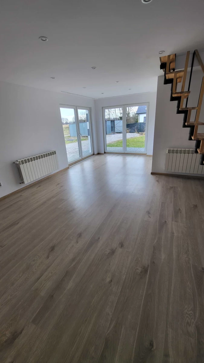 Sprzedam dom 45m2 w cenie mieszkania Poręba Wielka