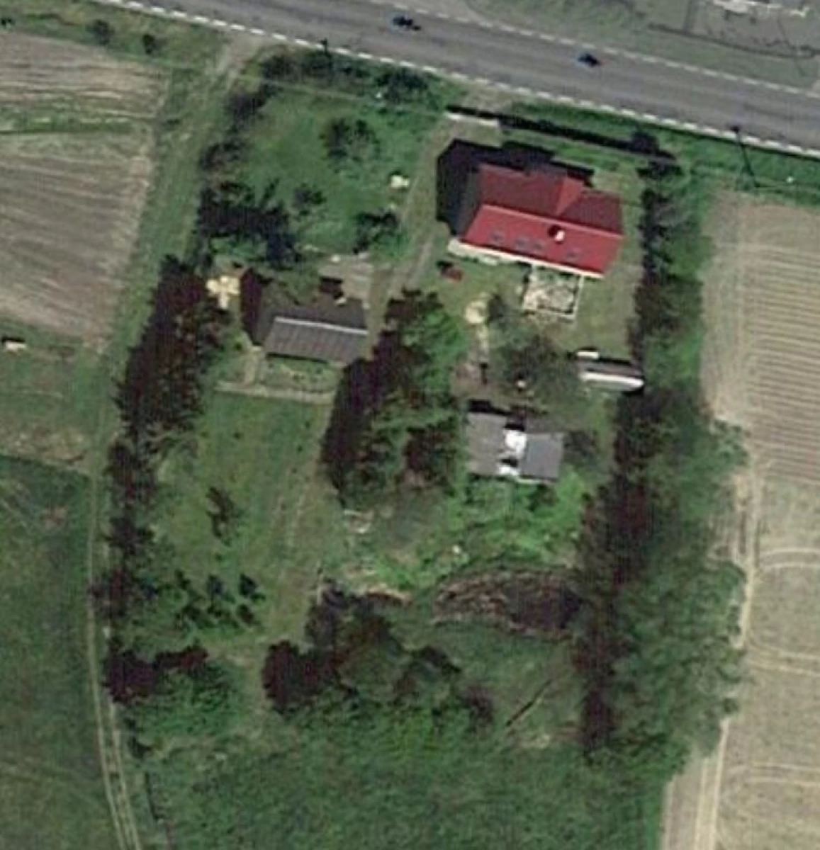 Sprzedam Dom wolnostojacy z dużą działka.