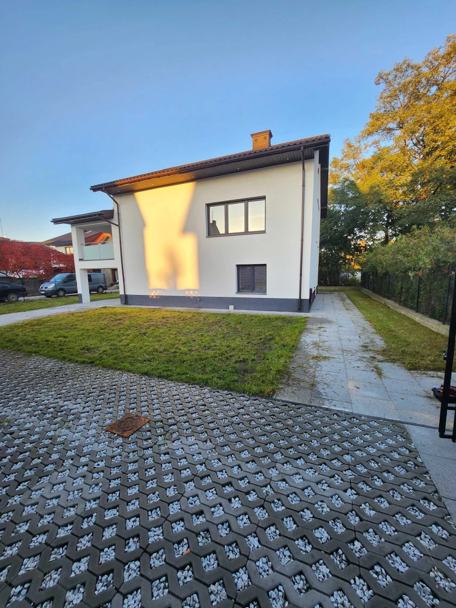 Sprzedam Dom jednorodzinny z Działką w spokojnej okolicy Białobrzegi