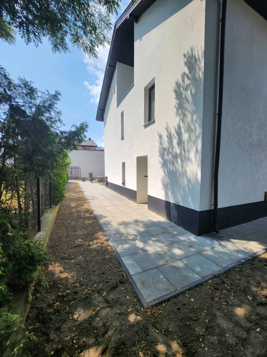 Sprzedam Dom jednorodzinny z Działką w spokojnej okolicy Białobrzegi