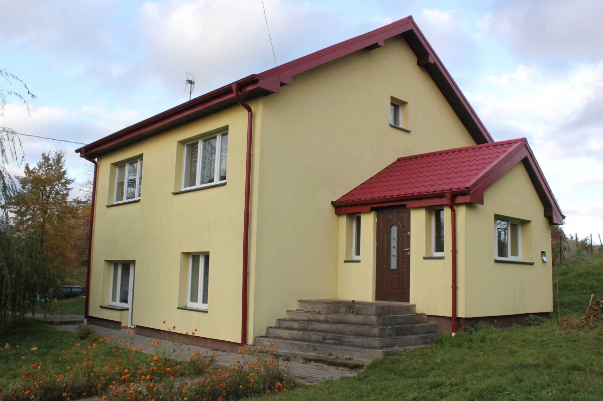 Okazja Dom wolnost. w atrakcyjnej lokalizacji +Działka z potencjałem