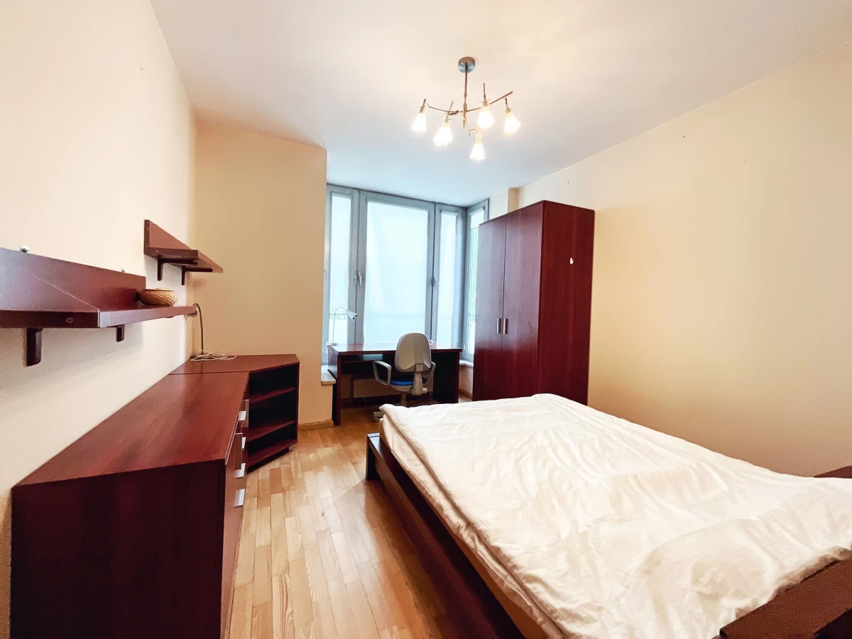 Wynajmę Trzypokojowe mieszkanie Warszawa na Mokotowie