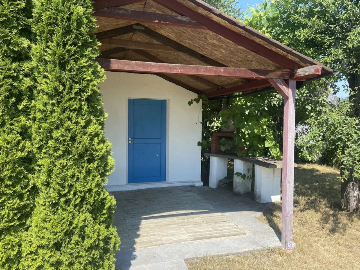 Sprzedam Dzialka R. O. D. Storczyk -300m2