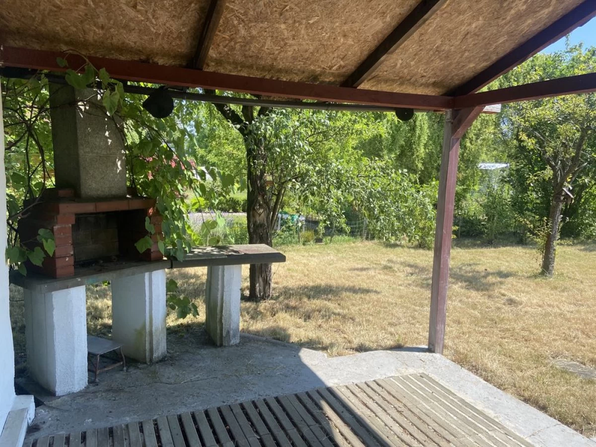 Sprzedam Dzialka R. O. D. Storczyk -300m2
