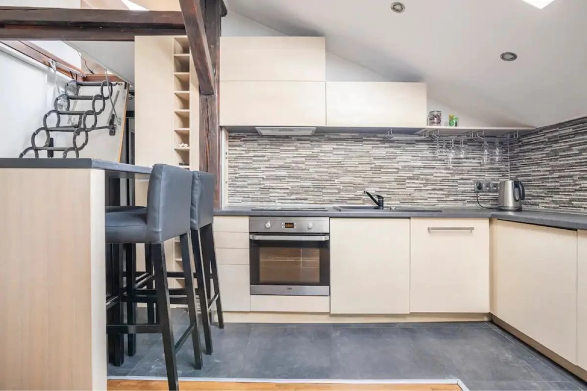 Sprzedam działający biznes airBNB - mieszkanie inwestycyjne - wynajem