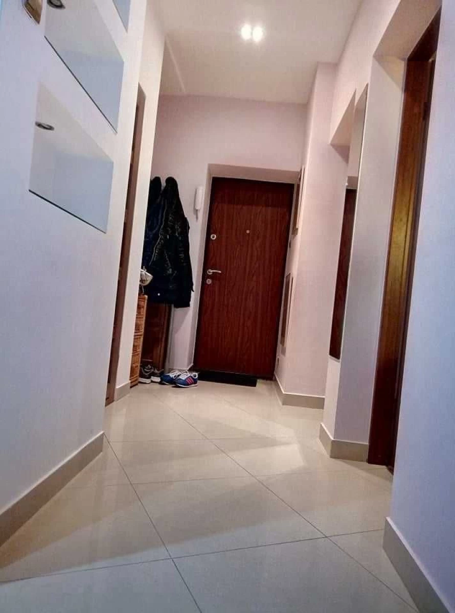 Wynajmę Mieszkanie 2 pokoje 50 m2 wyposażone okolice MANUFAKTURY - 2 balkony