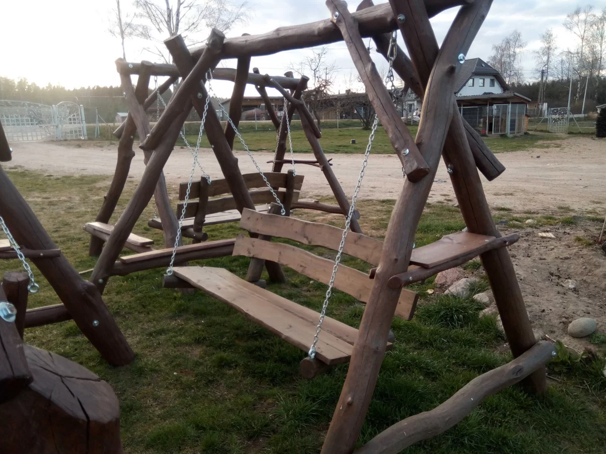 Huśtawka ogrodowa drewniana dębowa Bujak mocna