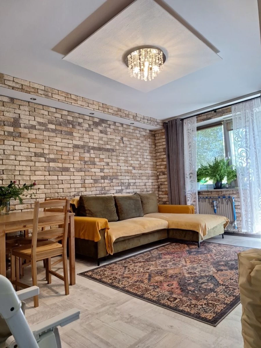 Sprzedam 3 pokoje mieszkanie 60m2 Pruszków sprzedam
