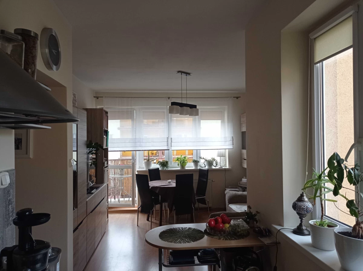 Sprzedam Przyjemnne mieszkanie w pobliżu lasu 34 mkw