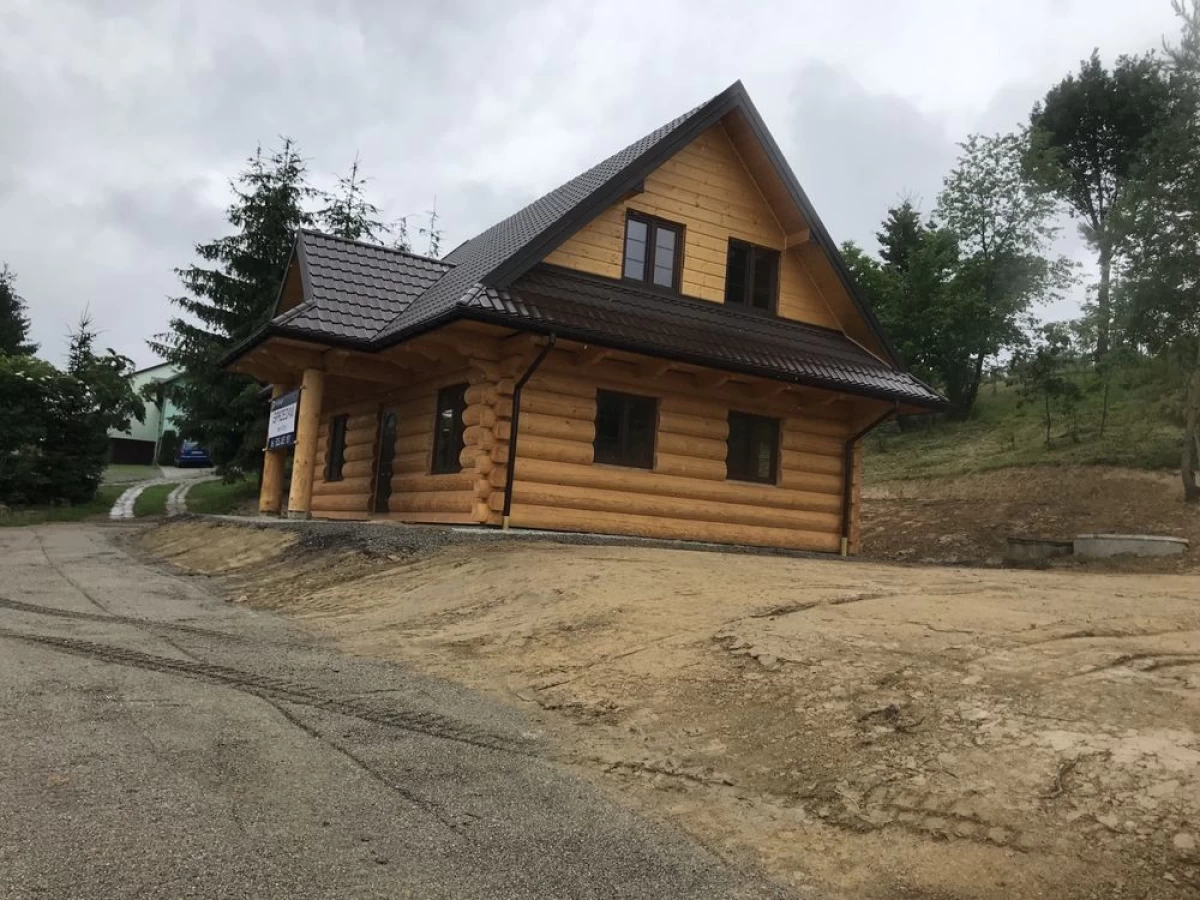 Sprzedam Dom z bali świerkowych 120m 2, działka 29 ar.