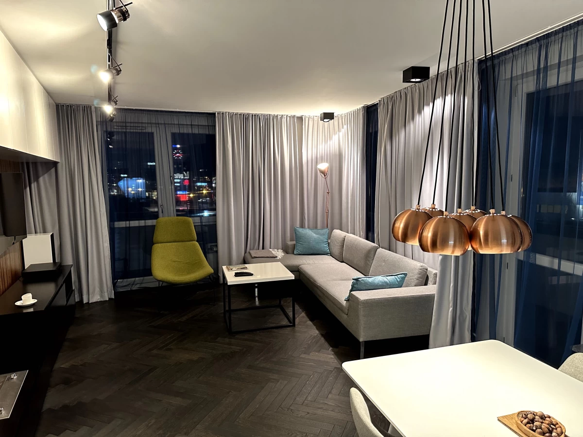 Nowoczesne mieszkanie w centrum Rzeszowa 80m2 + parking + 2 balkony