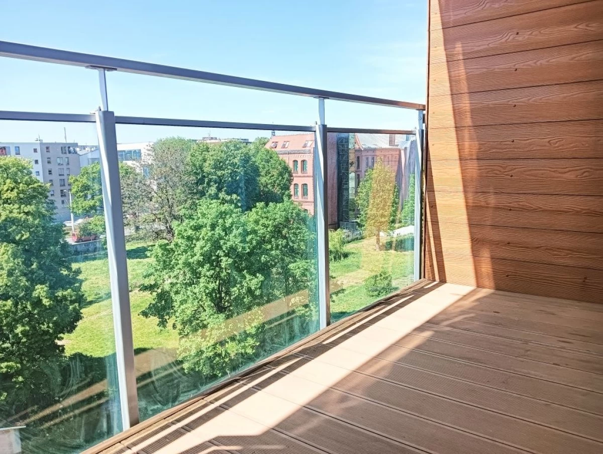 Wynajmę Kawalerka Centrum Wroclaw z balkonem