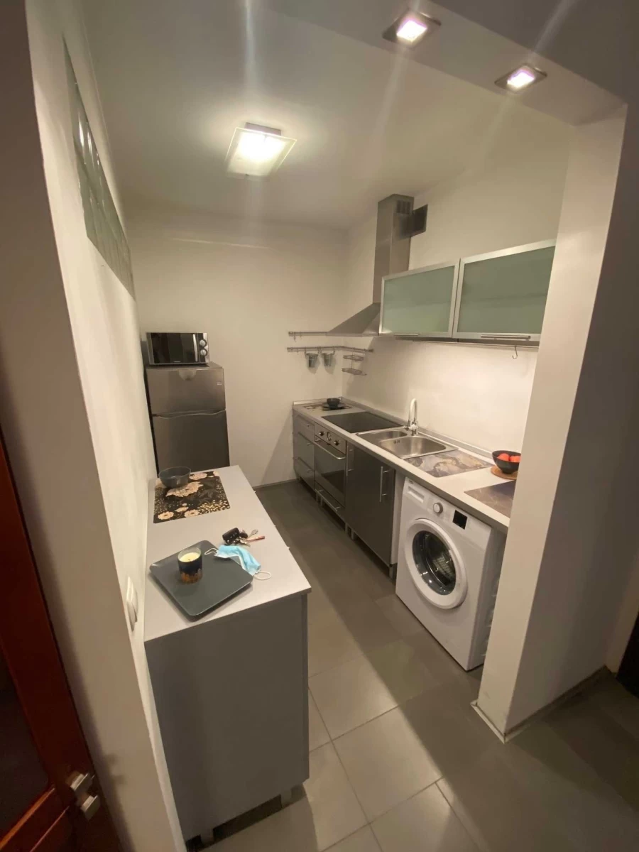 Sprzedam 2 pokoje Warszawa Miasteczko Wilanów, Kieślowskiego 47,4 m2