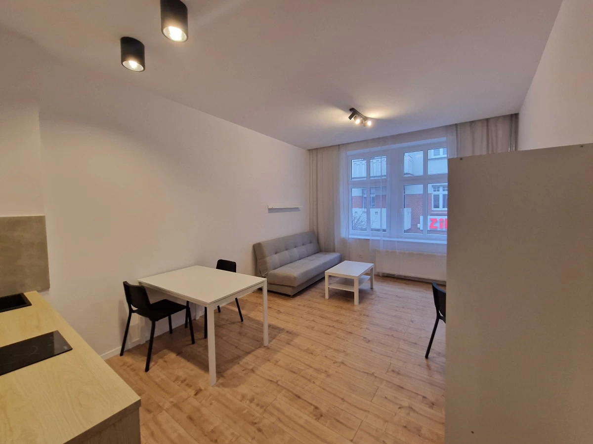 Wynajmę Mieszkanie 25,8m2 - Katowice ul. Plebiscytowa