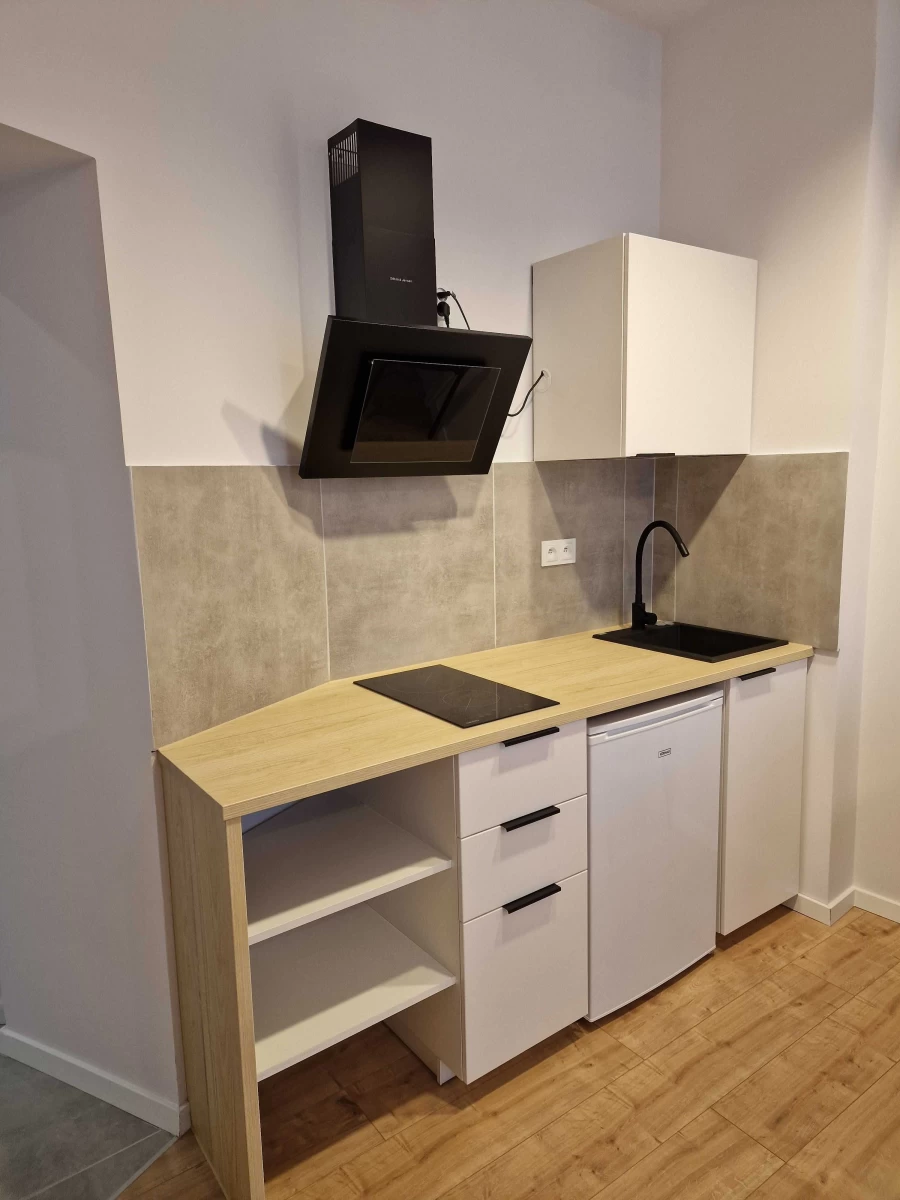Wynajmę Mieszkanie 25,8m2 - Katowice ul. Plebiscytowa