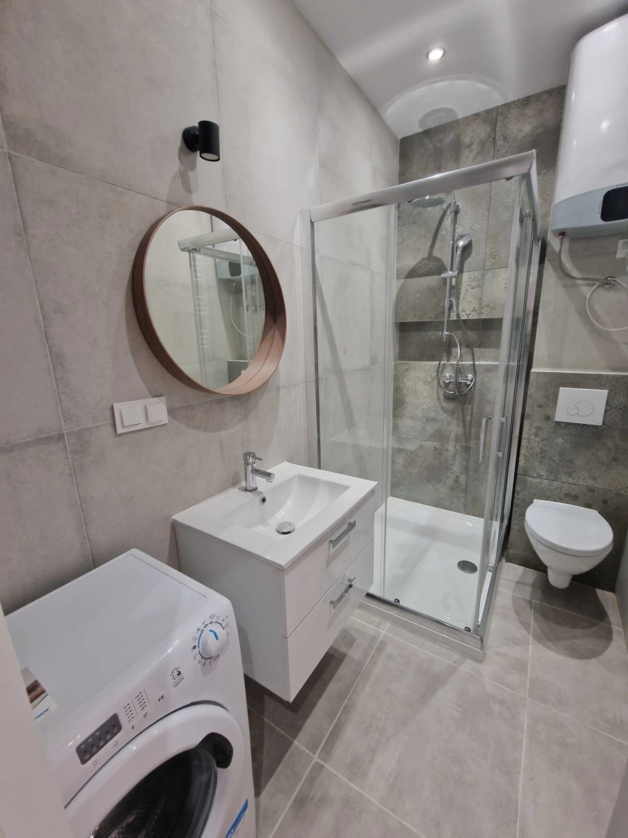 Wynajmę Mieszkanie 25,8m2 - Katowice ul. Plebiscytowa