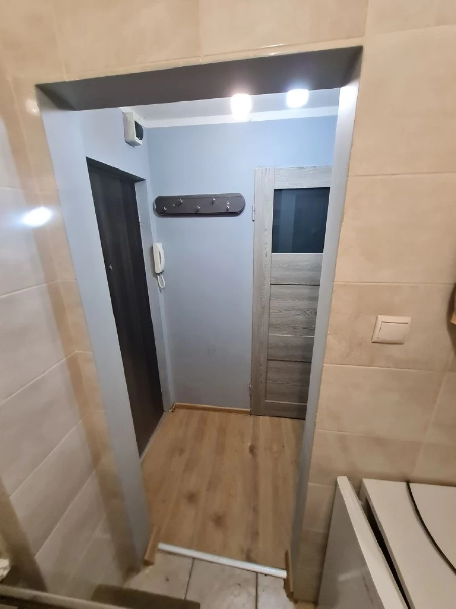 Sprzedam mieszkanie 27.4 m2 centrum Kostrzyn nad Odra