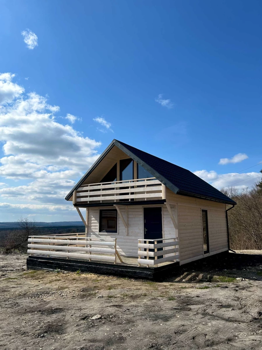 Domek drewniany, całoroczny, ocieplony, taras, balkon, piętro 2 pokoje