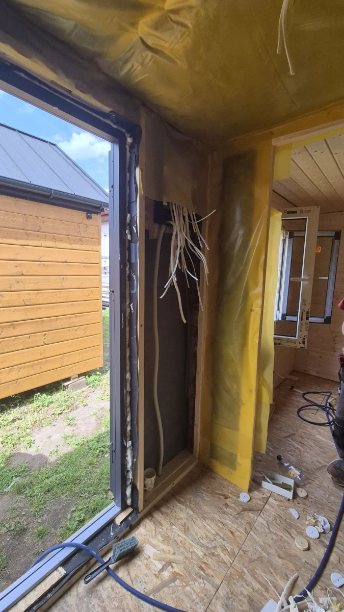 Sprzedam dom modułowy 12m/4m w pełni ocieplony z kompletną łazienką