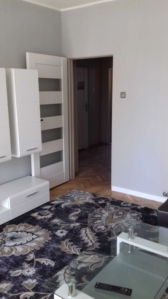 sprzedam mieszkanie 2-pokoje - parter 51m2 w dąbrowie górniczej