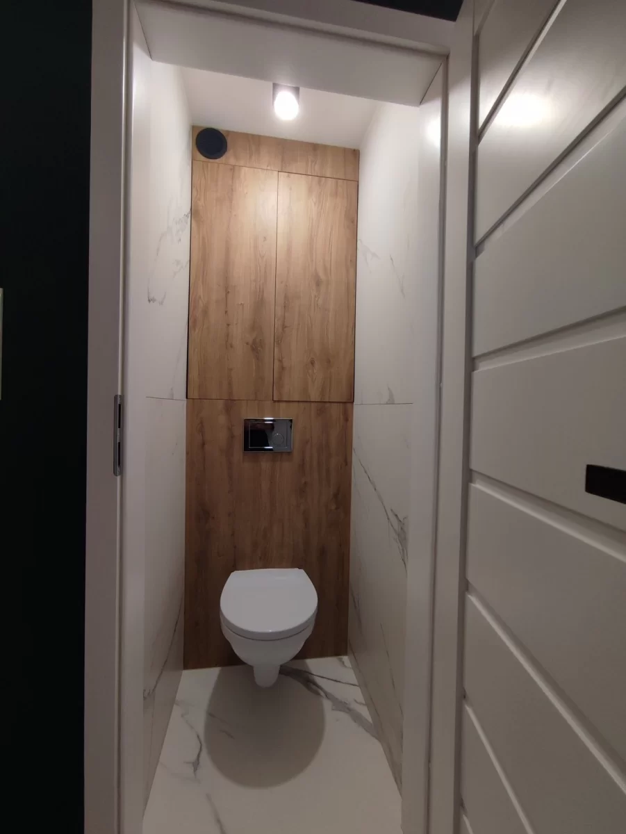 Sprzedam mieszkanie Pabianice II piętro ,39m2, świeżo po generalnym remoncie