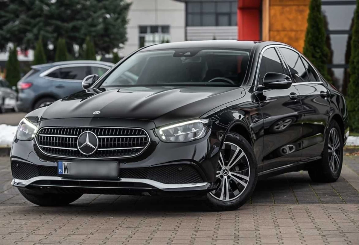 Mercedes E200d AVANTGARDE Lift 2021 9G-Tronic Salon PL Fvat23% Brutto