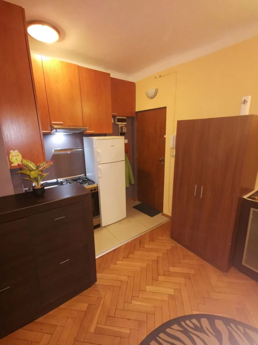 Kawalerka w cichej i spokojnej okolicy