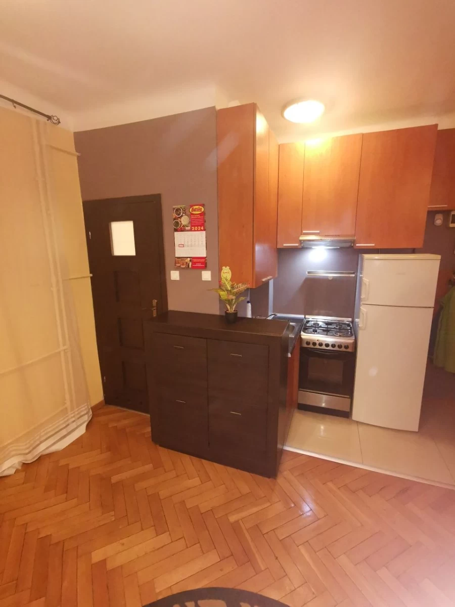 Kawalerka w cichej i spokojnej okolicy