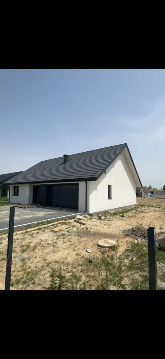 Parterowy Dom pod Wrocławiem
