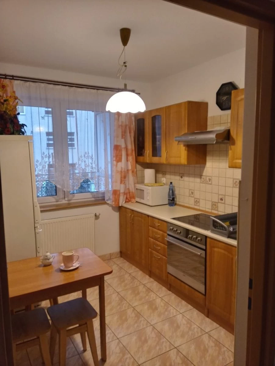 Wynajmę Pokój dwuosobowy - z mediami - krakow