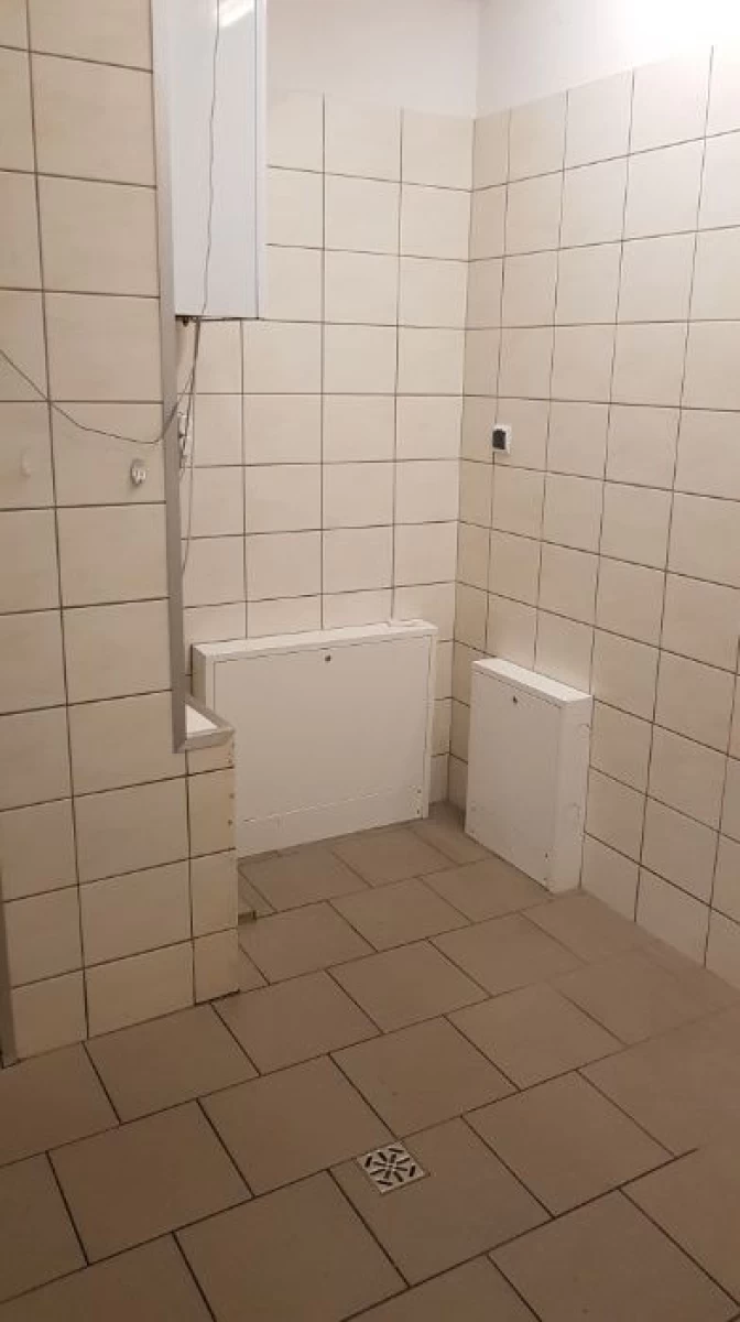 Lokal do wynajęcia w centrum, 153 m2 - wynajem częściowy
